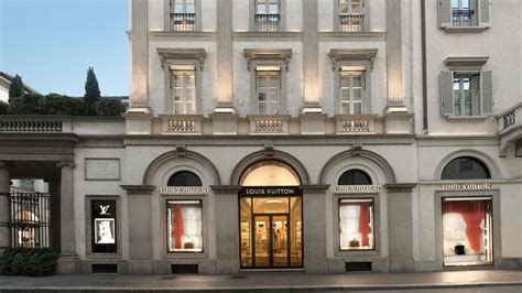 lv milan